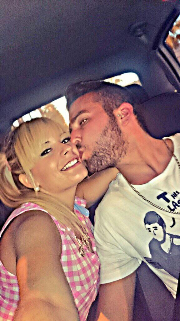Mariiacsg's tweet photo. Al laDitoo d un Tontitooo jijiji😂👅 Q Amoo con Locuraa💋✌ http://t.co/pSMMGT68iX