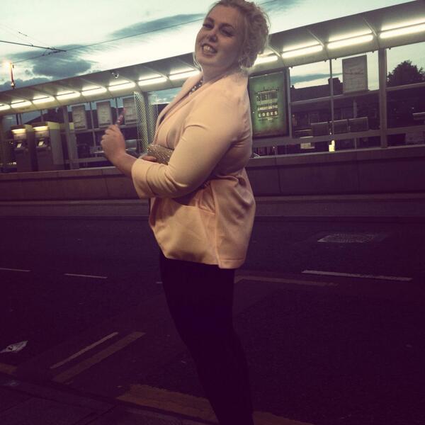 hannah_dunn's tweet photo. Town last night 🙈🙉🙉🙊🙉🙈 http://t.co/6bbzRZujJF
