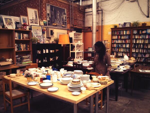 tottenhamarts's tweet image. @Adjoax loading up on fine bone China @ReStoreCP #Tottenham. #keepingitlocal