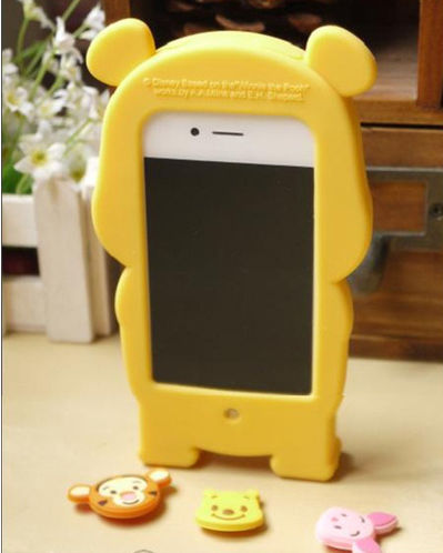 iPhone35051407's tweet photo. 可愛すぎ♡ 『本製品はiPhone5/5s/5c&amp;iPhone4S/4専用のデザインケースです。くまのプーさん（ホームボタン3タ...』を見る [楽天] https://t.co/fpZTN3zsOT  https://t.co/mlqwUSYQcy