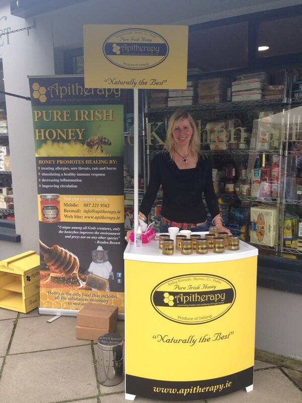 apitherapy2's tweet image. A great day today @avocaireland Mount Ushers Gardens Fine Foods Fair. The sun is out 😊