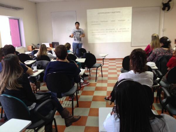 Apresentação de monografias: é hoje!