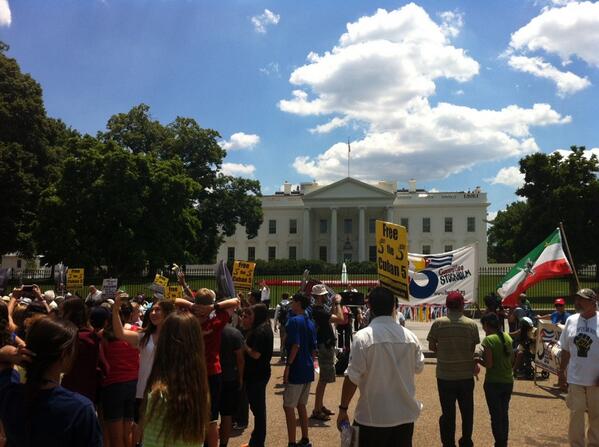 #5DaysForThe5 apparently we have to "clear the area" so we're going to march #FreetheFive