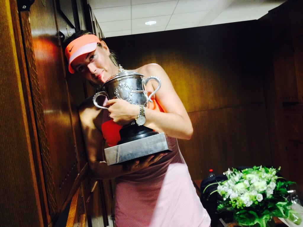 Maria Masha Sharapova - Page 4 Bpi5AWNCYAAdS4b