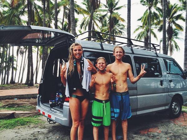 jakemarshall760's tweet photo. It was fun having @lakeypeterson down here in El Salvador. She left but we are still here getting some waves http://t.co/HhXFygL7dj