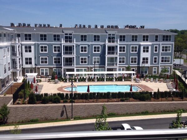 It's a beautiful day to Find your Mews!! #Boston #Watertown #Luxury #Bozzuto