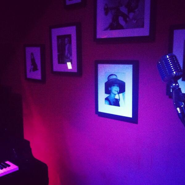 natalieoliveri's tweet photo. Lovely jazz set last night with @NbrittonMusic @andiesdaviesjazz :) Thanks @ghspace ! #fungig #jazzset #jazzlondon http://t.co/giZEzgLu1T