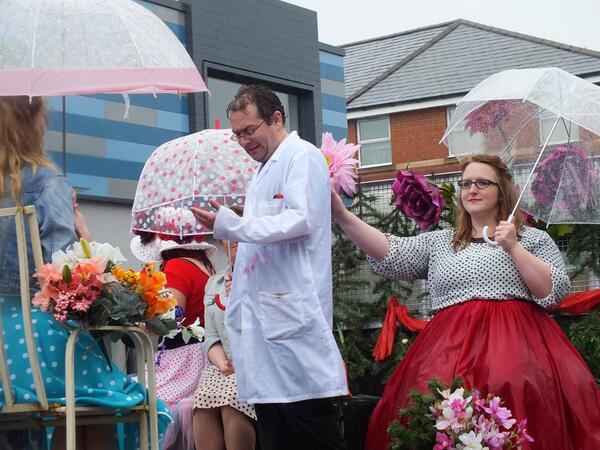 TipTopWedding's tweet photo. enjoyed chorley carnival! welldone #chorley http://t.co/B7IY1XzkgW