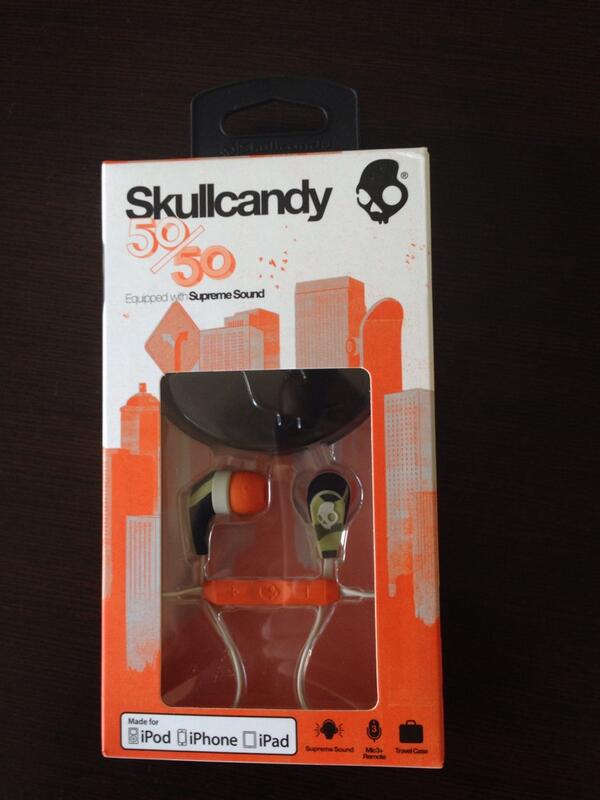 "<a href="/Slaughter44/">Marcus Slaughter</a>: Thanks to <a href="/skullcandy/">Skullcandy</a> for the new headphones, I'm a big fan " Feeling's mutual <a href="/Slaughter44/">Marcus Slaughter</a>! Go #Aztecs