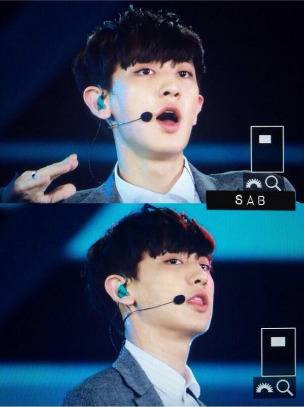 kimjunmyun's tweet photo. Why DO YOU HAVE TO BE LIKE THIS http://t.co/9ykSLvOU68