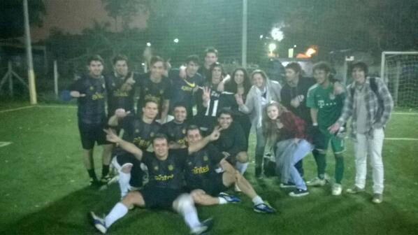 IDEADA02's tweet photo. Felicitaciones a los nuevos campeones de la #FADA: @millerfc3 y @laaas_fc, a disfrutar! http://t.co/8W5VSoru61