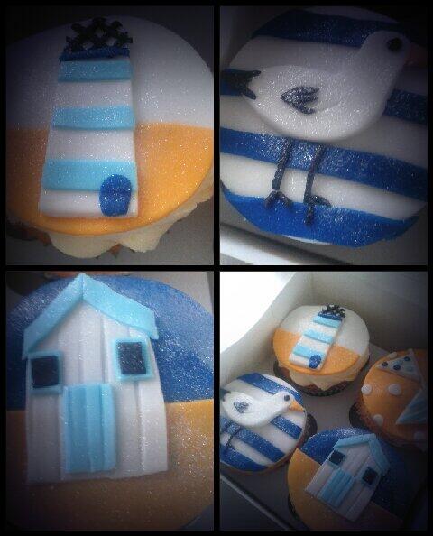 cakes_truly's tweet photo. Inspired by my recent trip to Southwold @southwoldpier @suffolkmag @Adnams http://t.co/t2JkNUbaUR
