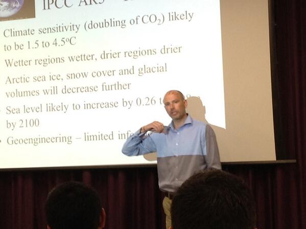 CarbonMastersEU's tweet photo. But before we go... some last words from the programme director Dave Reay @keelingcurve #CarbonWeekend2014 http://t.co/VI1ySsSi2T