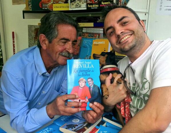 MAMendezR's tweet photo. Vaya miraditas @RevillaMiguelA !!!!! http://t.co/OhYPC5Sk4Z