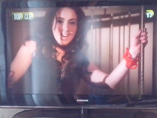 <a href="/Maude_Official/">MAUDE</a> sur #D17 y'a 2h 💎💜💜
