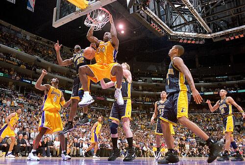 HoopsThrowbacks's tweet image. 14 years ago, @Lakers legend @SHAQ scored 43 in a Game 1 Finals win over Indiana en route to LA's 12th championship