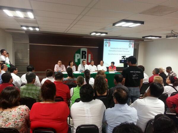 PRITabasco's tweet photo. "Estamos convencidos de que somos el partido que recuperará espacios en el 2015" @Erubiel_Alonso_ http://t.co/fWHtTbCiCC