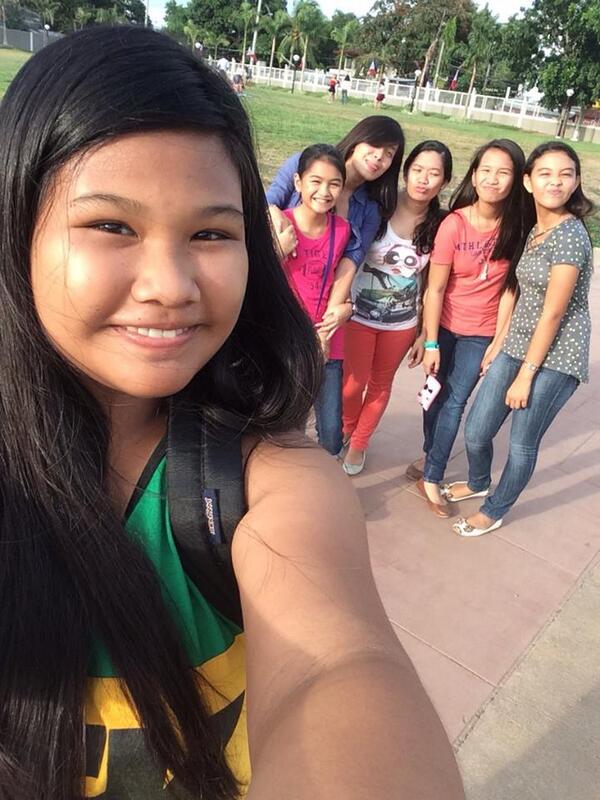 theresa_alejo's tweet image. sa compark kanina :) #LAYAS