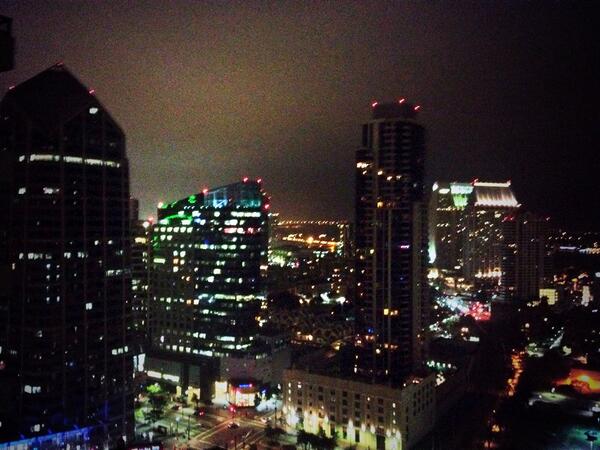 JVLcollections's tweet photo. THE TEAMS VIEW FROM LAST NIGHT. Quality people &amp; great city. http://t.co/FqYm3iCCPe