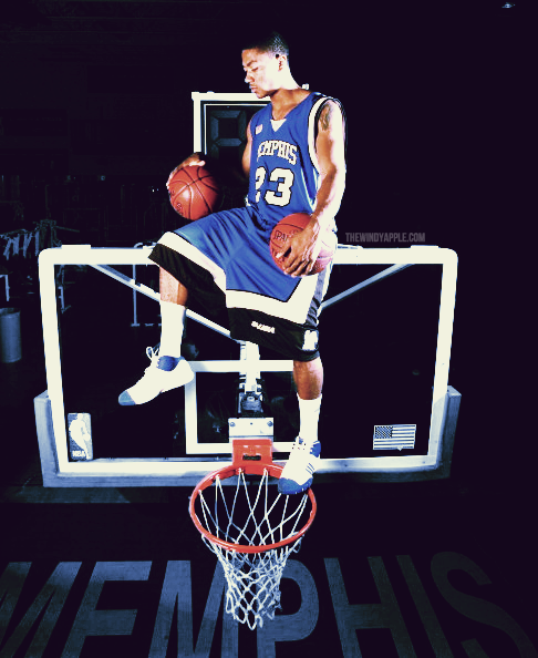 HoopsThrowbacks's tweet image. Throwback to @chicagobulls point guard @drose when he was freshman phenom at Memphis