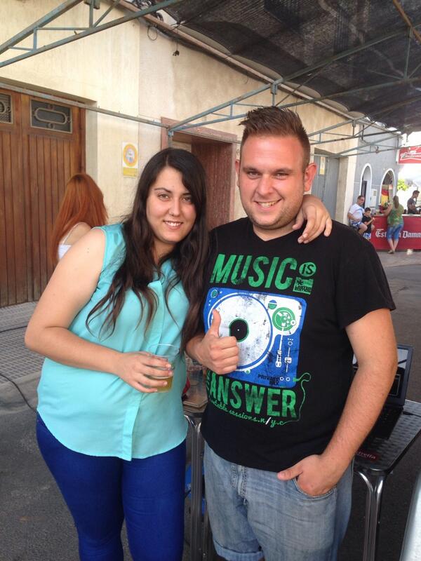 Aqui con el mejor DJ!!!!!! <a href="/DJJaviMartinez/">The Martin™</a> dandolo todoooo🎉🎉🎉🎉🎉🎉🎉🎉