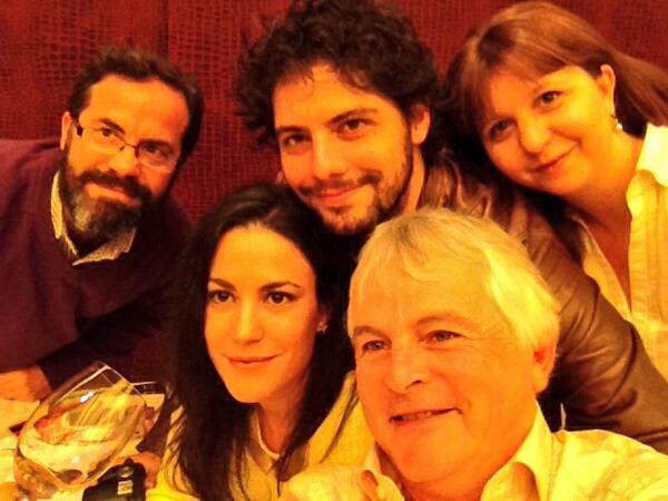 LaGuerrillaFood's tweet photo. Selfie de la Mesa 9 en el #DF2014Cabernet
(con @angelyvino @marinaponzi @sebastrios @Amalita83) http://t.co/Ms6khesrMf