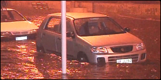 CNNChile's tweet photo. Balance de la Onemi cifra más de mil damnificados por sistema frontal http://t.co/Rx7M7EZzo4 #CNNChile http://t.co/LKD3NzRdXD