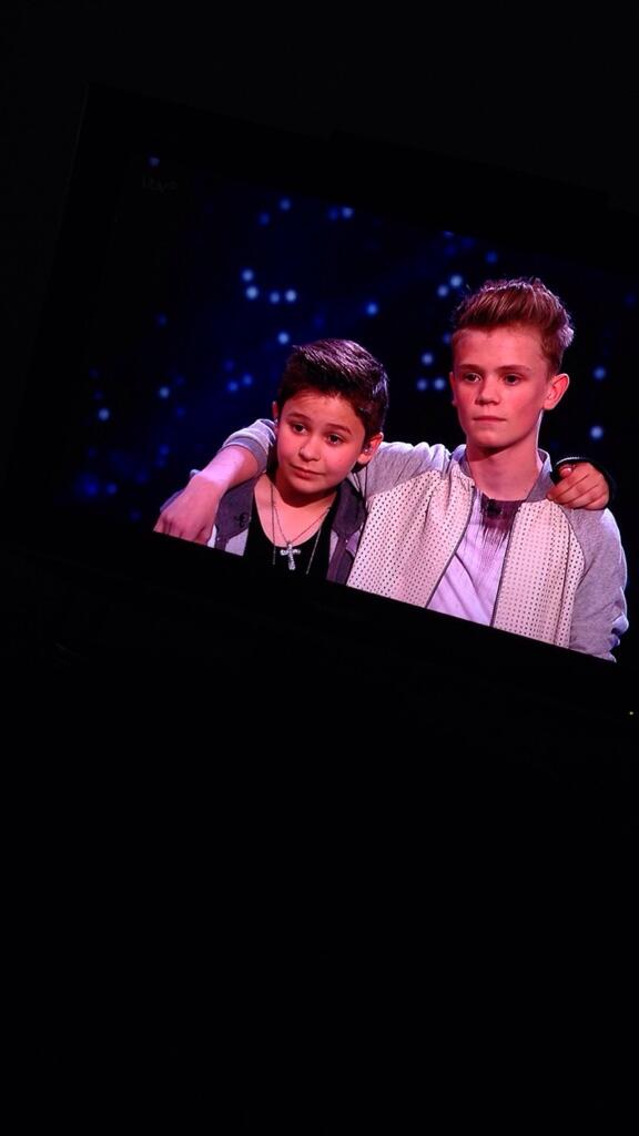charlieekeen's tweet photo. YOU DONE AMAZING SO SO SO PROUD LOVE YOU MILLIONS @BarsAndMelody #BamBGTfinalists #BAMToWinBGT http://t.co/BDYnrSFYpa