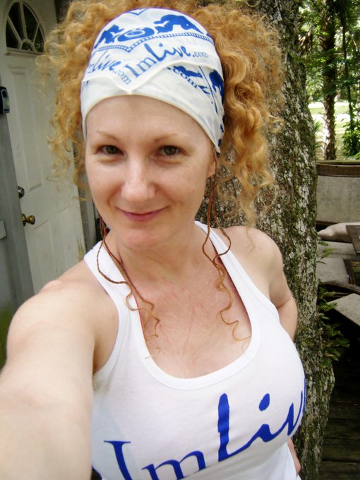 TW Pornstars - Annie Body. The most retweeted pictures and videos for