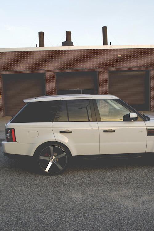 CarSwapMe's tweet photo. Range Rover http://t.co/tO6Nvn9jGs