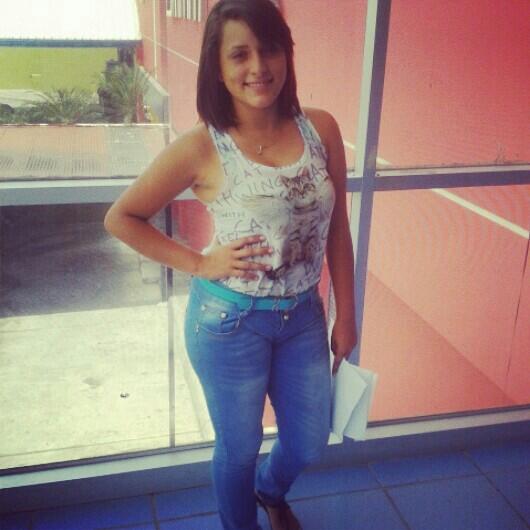 No soy la mejor persona ni la mas bonita ni soy una reina! Pero Cuando Amo Amo con el Corazon!