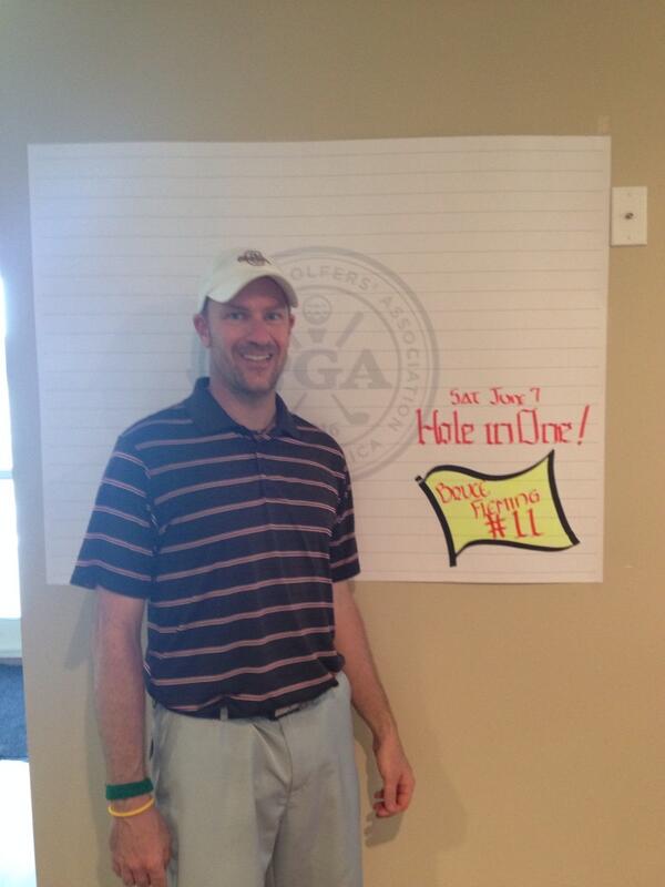 play_coll_golf's tweet image. Play Collegiate Golf CEO Bruce Fleming has hole in one at Snee Farm CC today. Hole #11. 187 yards. 6 iron. Awesome!!!