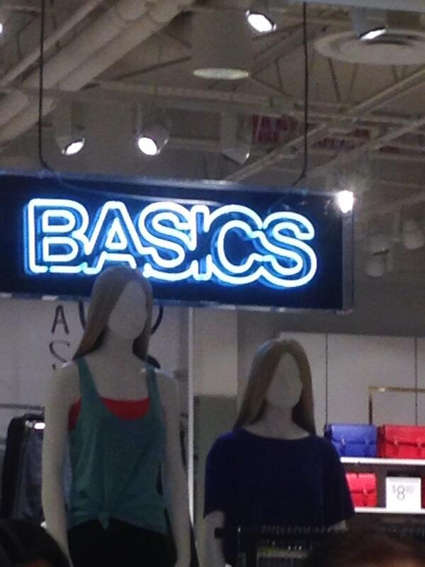 DianaR_3's tweet photo. A section at f21 dedicated to all of y'all http://t.co/zj50CbnAQA