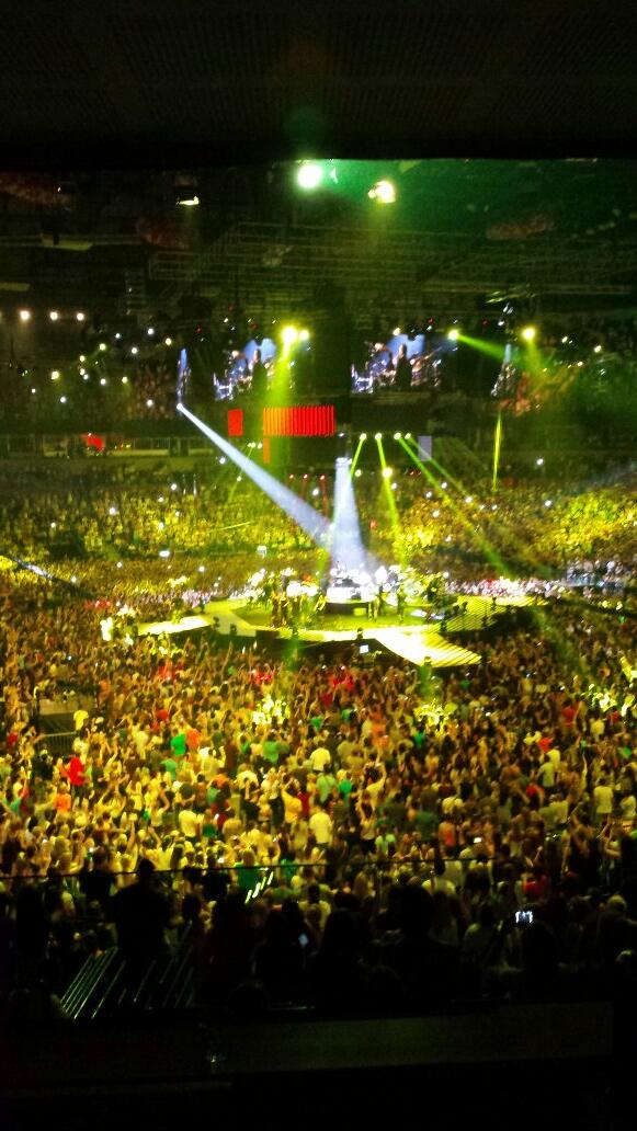 Tetka84's tweet image. Vrhunsko uživanje je biti na ovakvom koncertu  ! @VladoGeorgiev