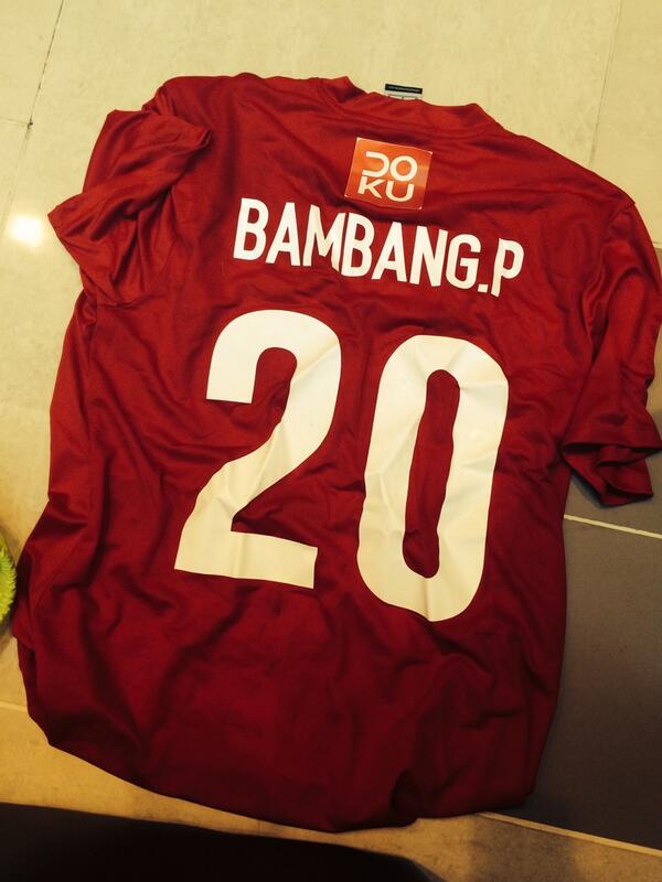 iomatrix23's tweet photo. The Best Ever Player was Born in Indonesia !!! Thank you Bro @bepe20s @Space236 #indonesia http://t.co/Ega5bEbutl