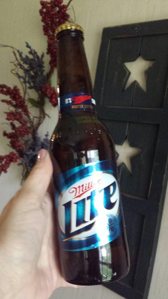 kimlovespups's tweet photo. #ItsMillerTime http://t.co/RmKDjNv9rt