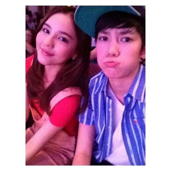 TwiLightWLF's tweet photo. @tiniiz @aom_sushar http://t.co/lMUWCMiFYo