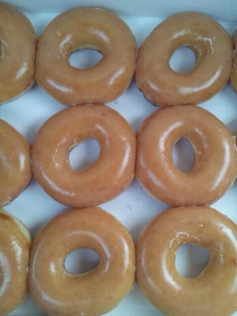StumblerTop's tweet photo. Love your curves and all your edges. All your perfect imperfections. http://t.co/s18bUIJqot