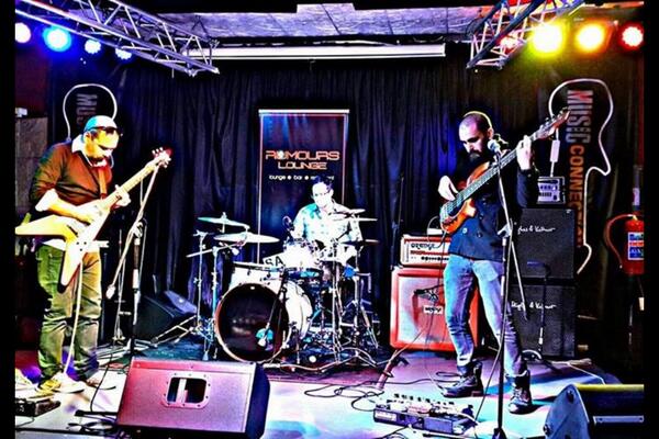 theTerraZAR's tweet image. What an awesome show tonight with awesome bands. #ProgCast #ProgFunk #rumours @ProgSphere @progrockblog