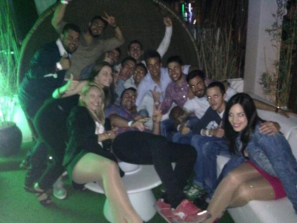 joserustarazo's tweet photo. Cumpleaños Fran!! http://t.co/PmUMG7uxyw