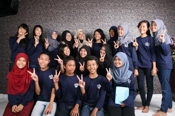 9ANineonee's tweet photo. #Farewell9A http://t.co/va4ilQMN6n