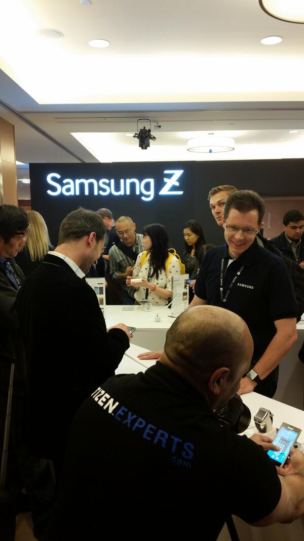 guyma's tweet photo. I'm no Tizen Expert like @AshNazir, but I must have thought something he said was funny. :) #TDCSF14 http://t.co/uefHHMI5uw