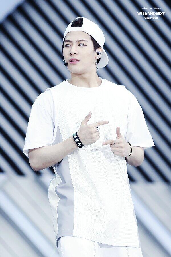 Bpkl-SnCAAAwVe6.jpg:large