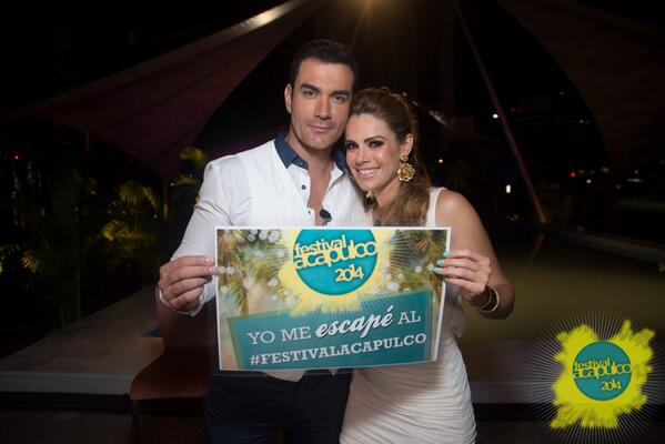 Les dejamos una foto de nuestros conductores <a href="/davidzepeda1/">David Zepeda</a> <a href="/LuzElenaGlez/">Luz Elena González</a> concierto <a href="/LosTucanesDeTJ/">Los Tucanes De Tijuana</a> <a href="/televisaesp/">Televisa Especiales</a> ✌️😎🌴