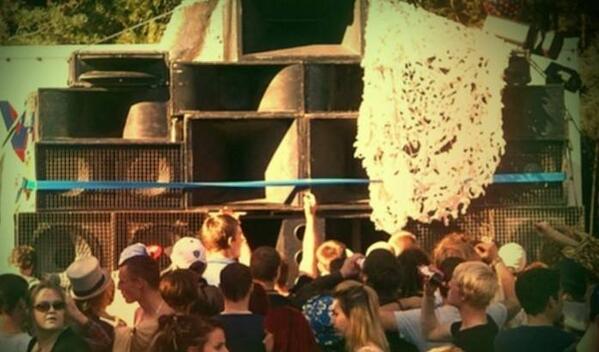 maduza23's tweet image. #UK2013 #BRAINsKANCOmmUnit2013  #megtekImperialBeatZ