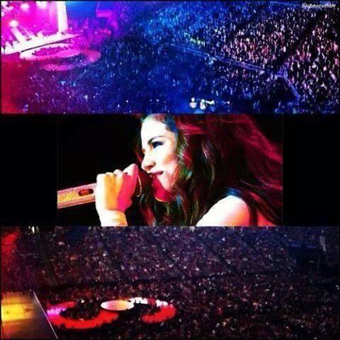 qingsqueen's tweet photo. Biz ayrılmaz bir bütünüz. #SelenaForMMVA http://t.co/jkIBcoTacz