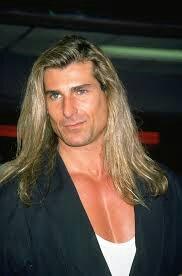 srurugbyguru's tweet photo. Decided to let my hair grow a bit...what do we all think? #hotstuff http://t.co/aRtcXpWR84