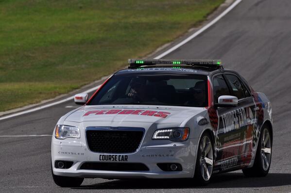 matthewjnewman's tweet image. In the Course Car doing an opening lap at the 2014 Perth 400. #v8sc #perth400 #coursecar #Chrysler