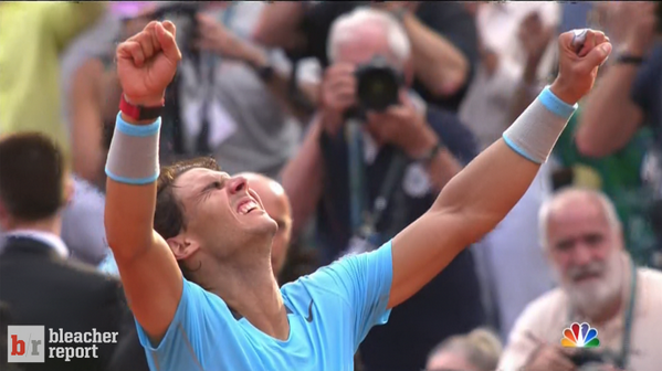 BleacherReport's tweet photo. Rafael Nadal beats Novak Djokovic in 4 sets (3-6, 7-5, 6-2, 6-4) for his 9th French Open title! http://t.co/trdHXWl6iU