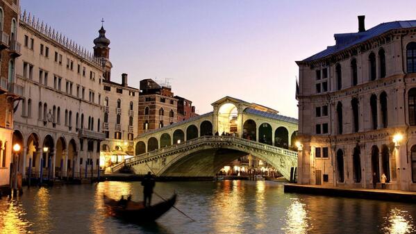 BestPicturesHD's tweet photo. Venezia (Venice), Italy http://t.co/6jDulfmCNo